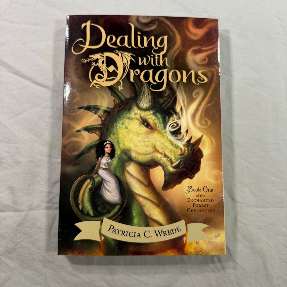Dealing with Dragons Patricia C Wrede Enchanted Forest Chronicles Book 1 PB